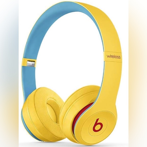 Beats Solo 3 - Yellow club edition - Wireless Bluetooth headphones (on-ear).